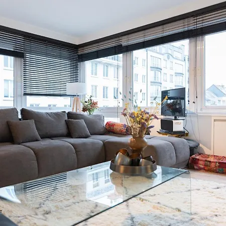 Modern Luxury With Free Parking Space In The Center, Close To The Appartement Ostende